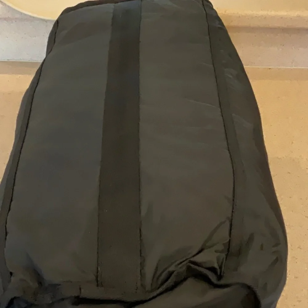 Le Sportsac Weekender Bag - Picture 8 of 8